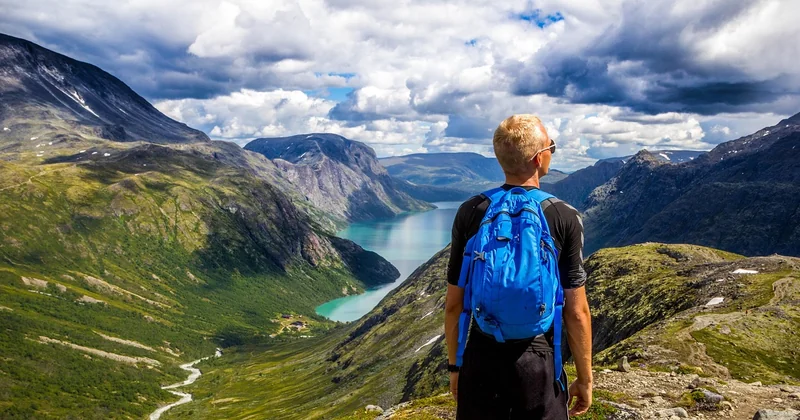 S'habiller en montagne : la règle des trois couches
